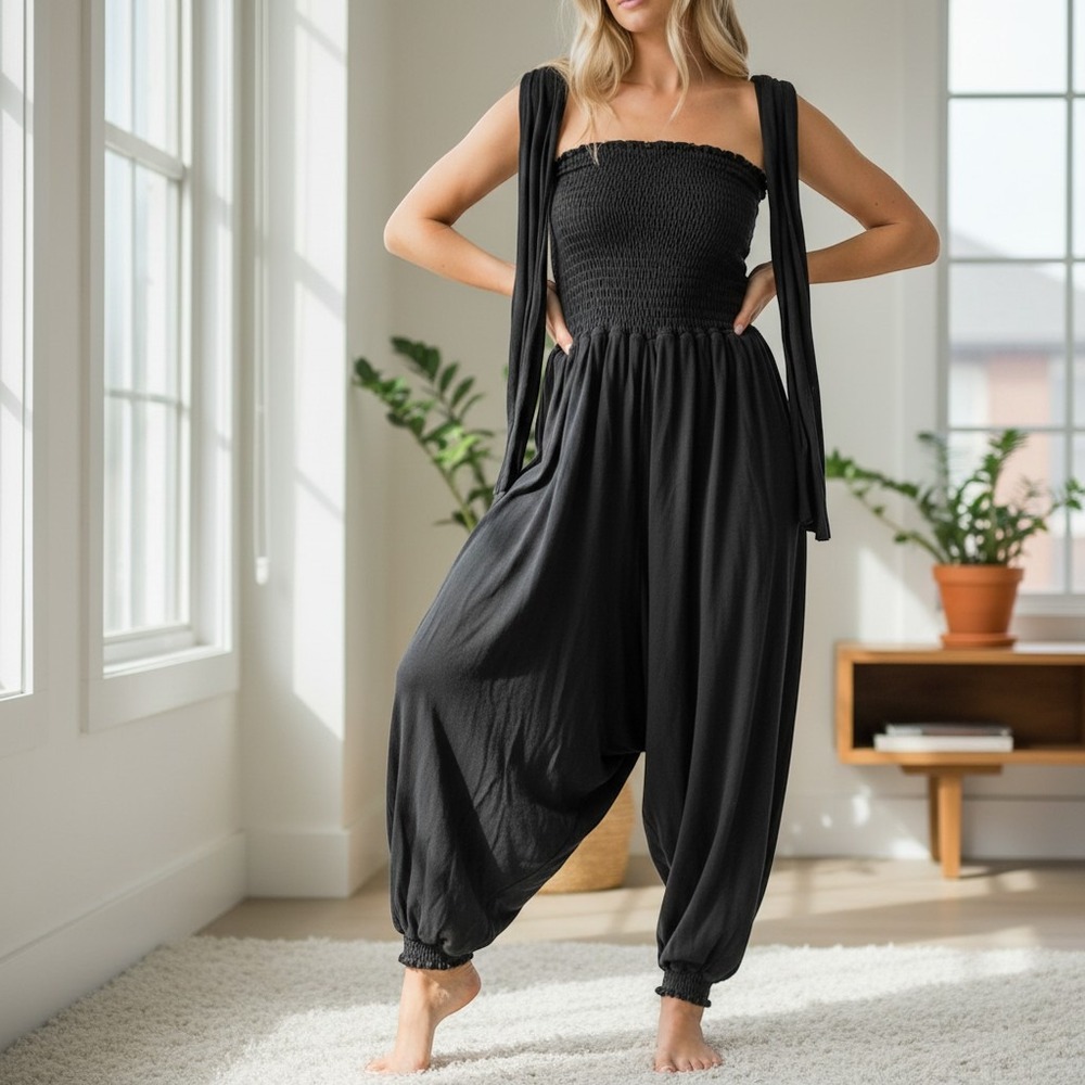 Free People Beach Smocked Harem Jumpsuit Womens Small Black Excellent Strapless
